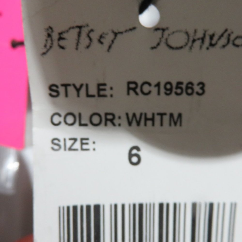 Stunning Betsey Johnson Black Tulle & White Embroidered Strapless Cocktail dress - Picture 8 of 14